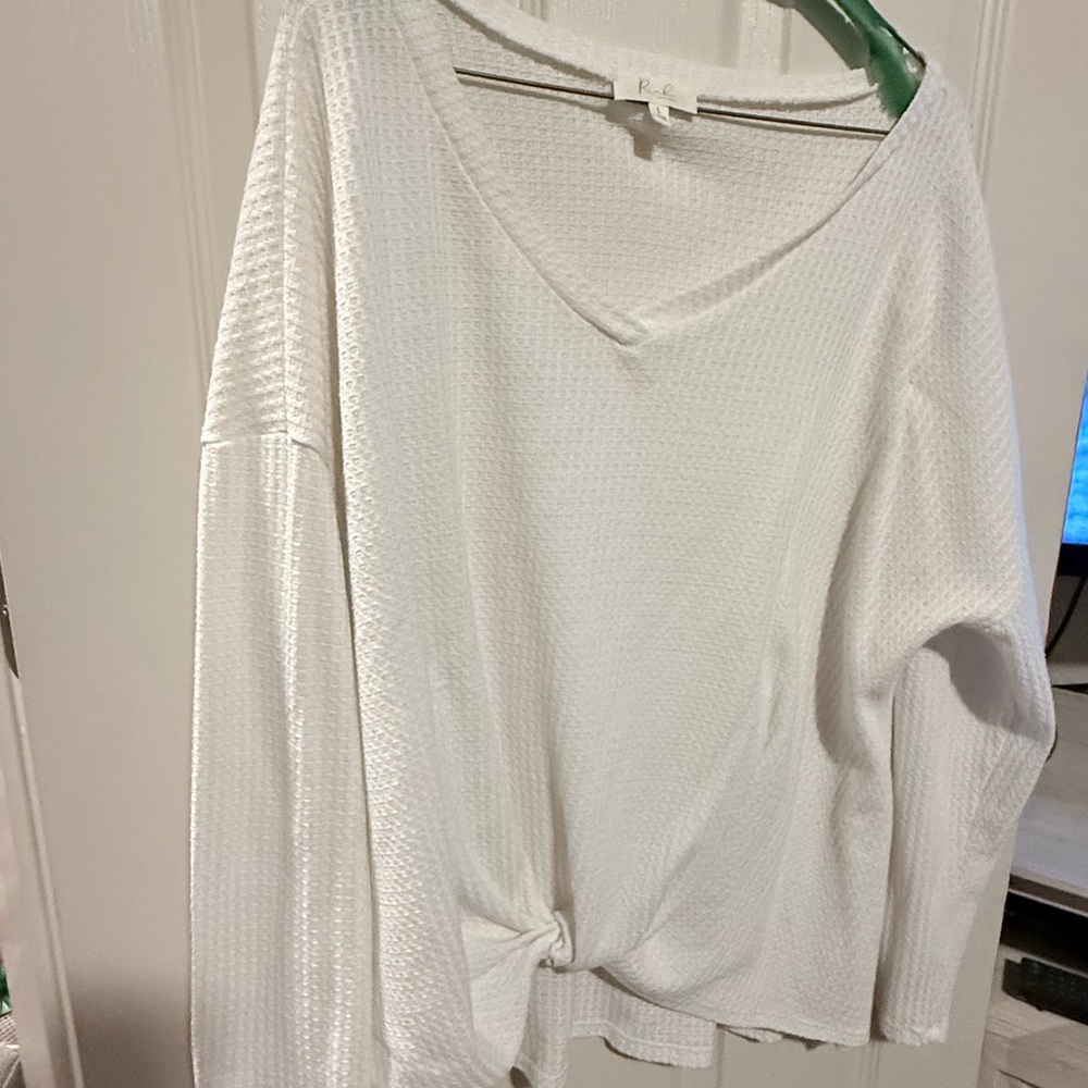 V-Neck White Waffle-Knit Long Sleeve Top with Front Twist